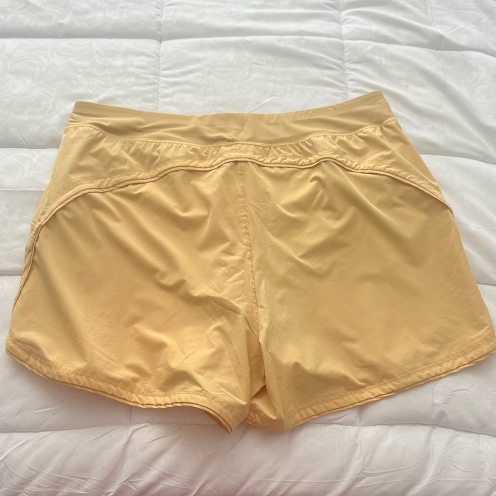 Lands' End Pale Yellow Women's Athletic Shorts